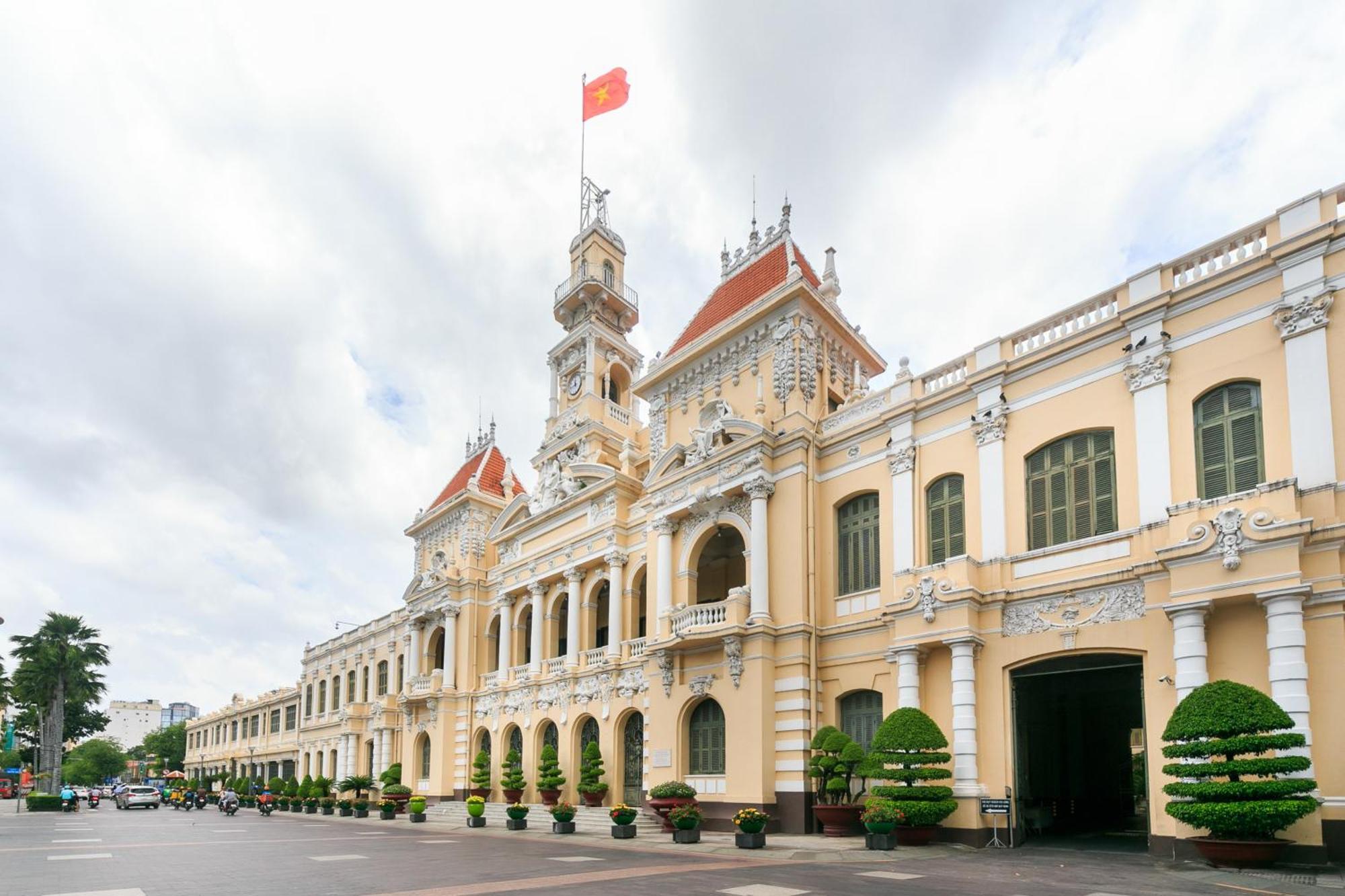 Khách sạn Planet